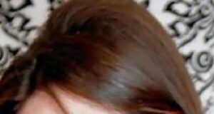 Junge Schlampe ohne Kondom ficken Junge Schlampe lässt sich ohne Gummi ficken!