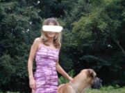 Ich suche einen Hundeliebhaber Ich suche einen Hundeliebhaber der Lust hat mich zu vernaschen