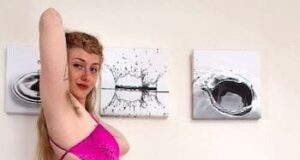 Wer verwöhnt meine unrasierte Fotze? Wer verwöhnt meine unrasierte Fotze?