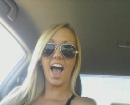 Blondine sucht offene Sexbeziehung Ich bin eine naturgeile Blondine und suche eine offene Sexbeziehung
