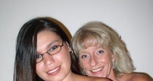 Mutter und Tochter suchen AO-Sextreffen Mutter und Tochter lieben AO-Sextreffen