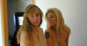 Wir wollen heute noch Sexpartner finden! Mutter und Tochter wollen heute noch Sexpartner finden!