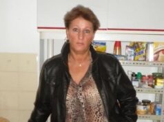 Devote MILF aus Dortmund hart ficken Devote MILF aus Dortmund will hart gefickt werden